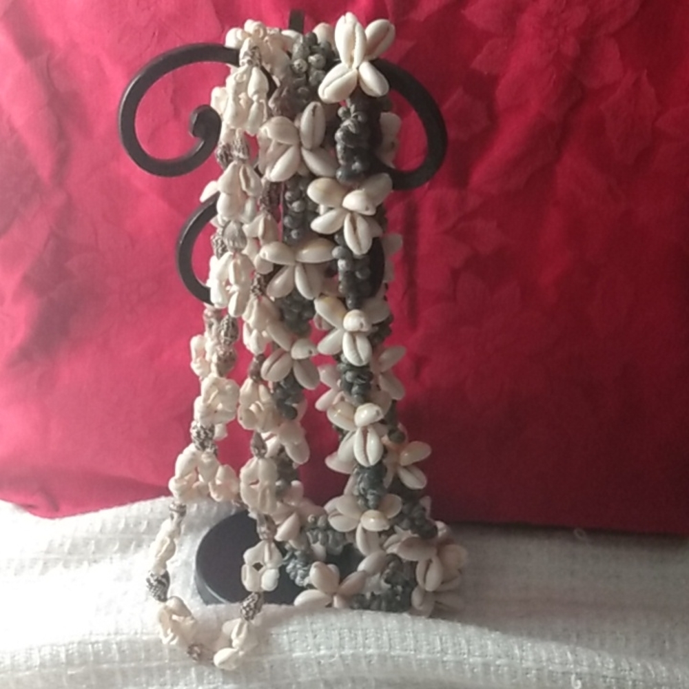 Set of 2 Shell Necklaces Hawaiian Beach Wedding Boho Wearable Seashells